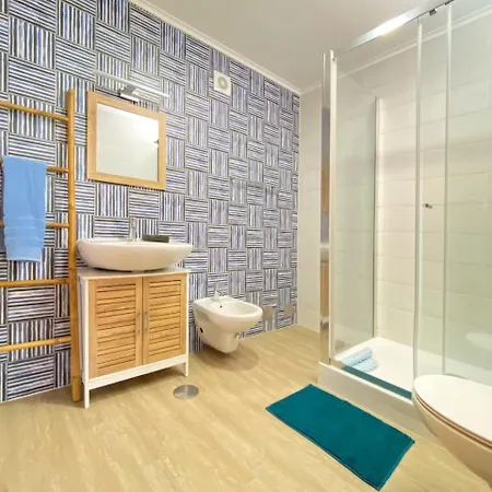Apartment Casa Da Baleia T1 *